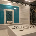 Uliv & Ayvalı