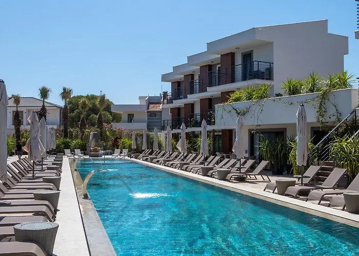 Uliv & 호텔 Ayvalı